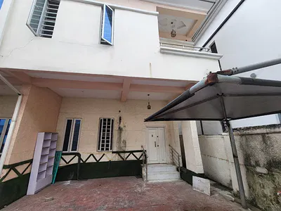 Tastefully Finished 4 Bedroom Duplex with BQ