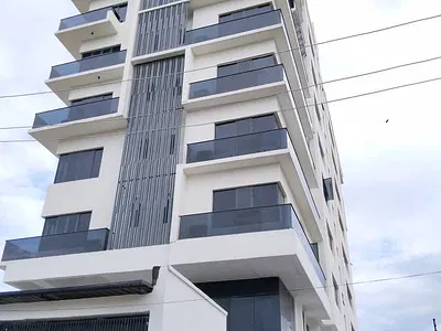 2 Bedrooms Apartment with Maid Room