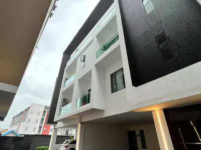 4 Bedroom Penthouse + BQ