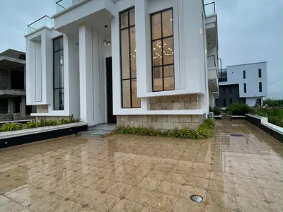 5 Bedroom Semi Detached Duplex