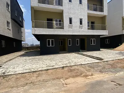 Luxury Solid 5 Bedrooms Terrace Duplex Shell in a Good Environment.