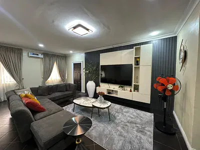 Fully Furnished 3 Bedroom Apartment Self Serviced