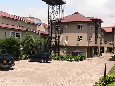 15flats of 8 Units of 3 Bedroom, 4 Units of 2 Bedroom& 3 Units of Self