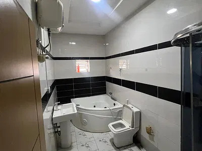 Room Self Contained