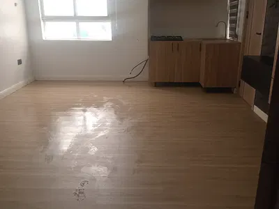 A Luxurious Standard Self Contained Apartment with Studio Kitchen