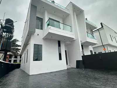 4 Bedroom Semi-Detached Duplex with BQ