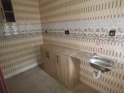Fine Newly Built Room ND Parlor Self Contained Pop Ceiling
