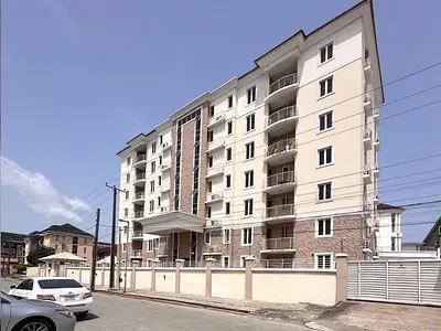 Spacious 3bedroom Apartment with BQ