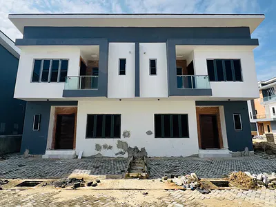 3 Bedroom Semi Detached Duplex with BQ