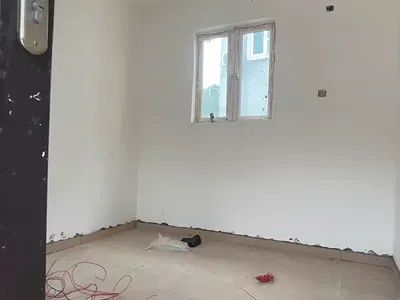 Newly Built Self Contain