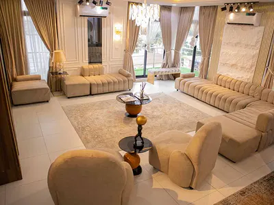 Waterfront/Seaview 3 Bedroom with Pool