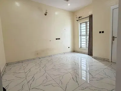 Room in a Shared Apartment