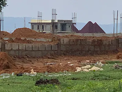 Estate Plot in a Prestigious and Fast Growing Neighborhood