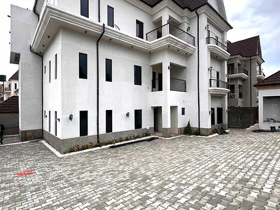Newly Built 6bedroom Fully Detached Duplex with BQ