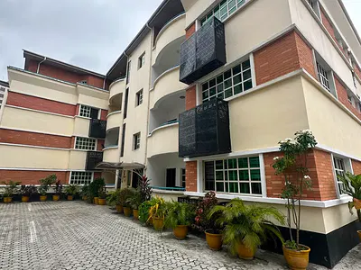 Spacious Newly Renovated 2-Bedroom Apartment with BQ