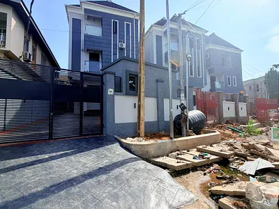 Exquisitely Built 5-Bedroom Duplex with BQ Perfect for Family Living