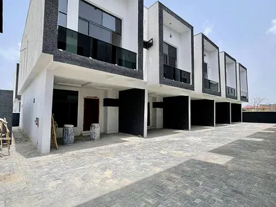 Brand New Spacious 4 Bedroom House