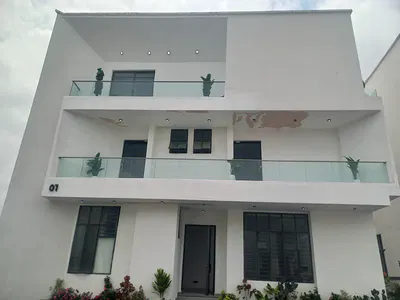 Luxury 5-Bed Fully Detached Duplex + BQ, Swimming Pool, Cinema. Etc