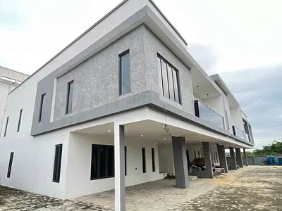 3 Bedroom Duplex + BQ