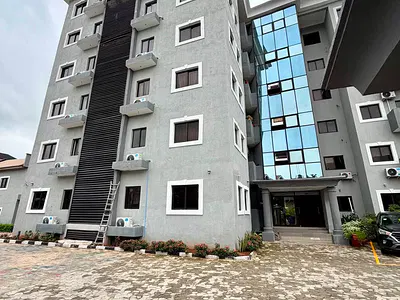 Spaciously Built 3 Bedroom Apartment