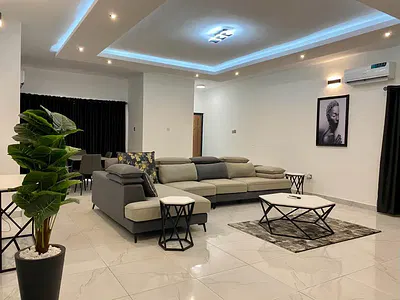 Tastefully Finished and Furnished 3 Bedroom