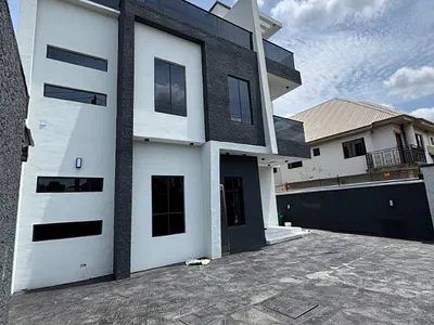 5bedroom Fully Detached Duplex with BQ