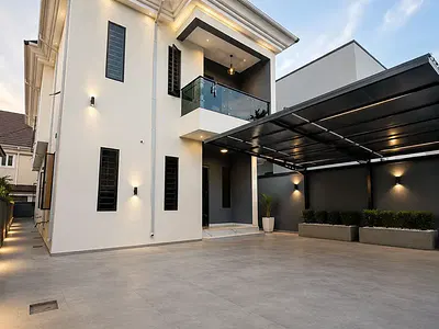 5bedroom Fully Detached Duplex with BQ