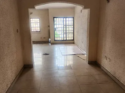 3bedroom Flat in Omole Phase2 GRA with Kitchen Store and Upstair, Just