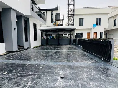 4 Bedroom Semi Detached Duplex