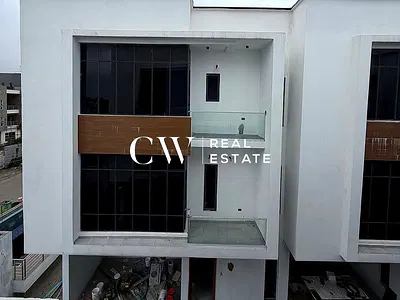 4 Bedroom Terraced Duplex in Lekki Phase 1