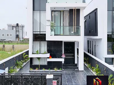 Brand New 5 Bedroom Detached Home with Gym & Swimming Poo
