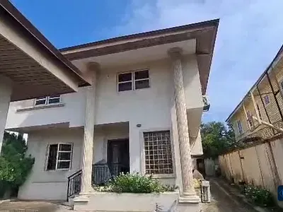 5-Bed Spacious Duplex (Family Use)