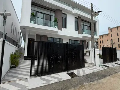 Newly Built 4 Bedroom Semi-Detached Duplex with BQ