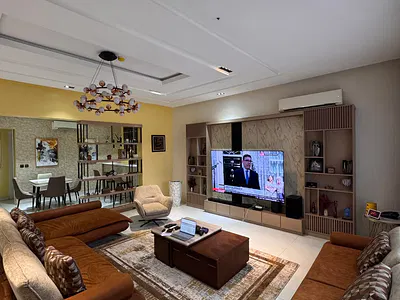 Spacious Furnished 4 Bedroom Maisonette with BQ