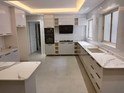 Luxurious and Spacious 6 Bedroom Penthouse