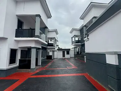 3 Bedroom Duplex