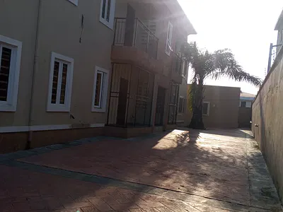 Luxury Serviced Bedroom Apartment