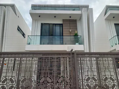 Luxury 4-Bed Fully Detached Duplex