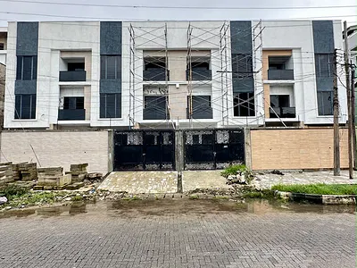 Uniquely-Built Spacious Luxury 4 Bedroom Terrace Duplex with Self Comp