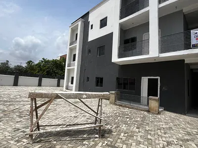 Spacious 3 Bedroom Apartment