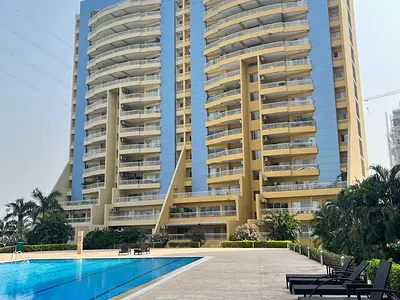 Serviced 3 Bedroom En-Suite Flat with 1 Room BQ