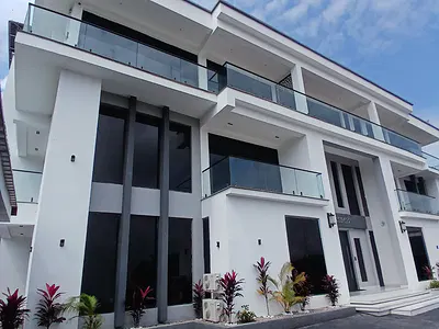 Brand New 5 Bedroom Detached Duplex with 2room BQ