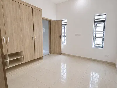 Newly Finished 1 Bedroom Mini Flat Upstairs Serviced Apartment