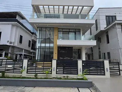 Luxury 5 Bedroom Detached Duplex with Swimming Pool + Cinema