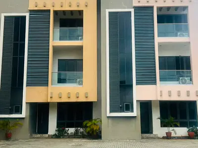4 Bedroom Terraced