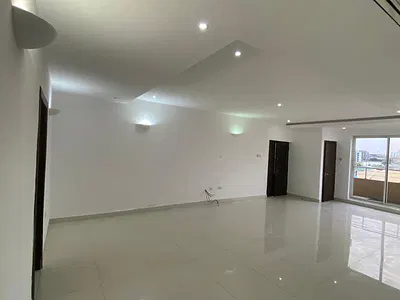 Luxury 3 Bedroom Apartment