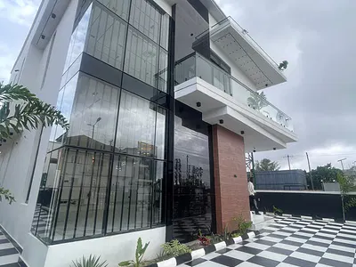 Magnificent 5 Bedrooms Duplex with a BQ and a Pool