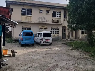 Spacious 3 Bedroom Flat