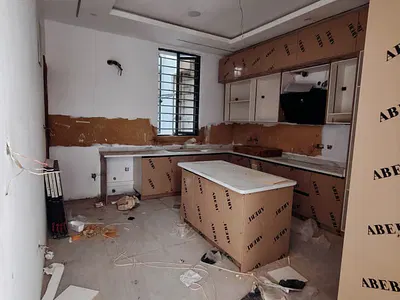 Luxury 3 Bedroom Apartment with BQ