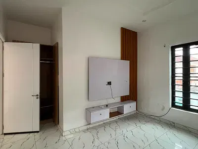Luxury 3 Bedroom Flat with Excellent Facility